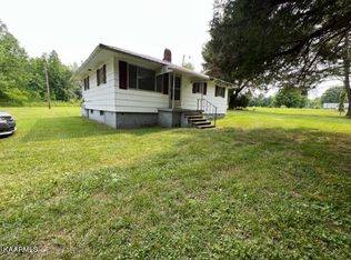 147 Isham Rd W, Winfield, TN 37892