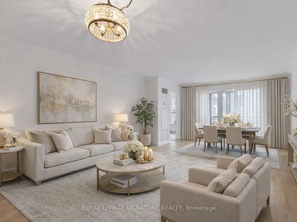 18 Hollywood Ave #206, Toronto, ON M2N 6P5