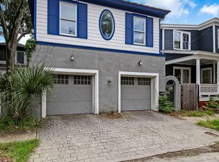 21 W 34th St, Savannah, GA 31401