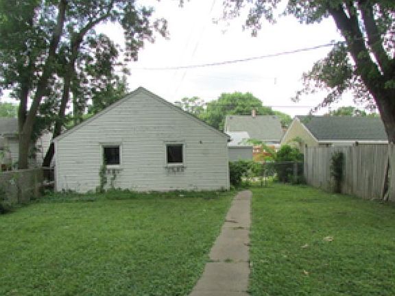 2nd image of 4520 32nd Ave S