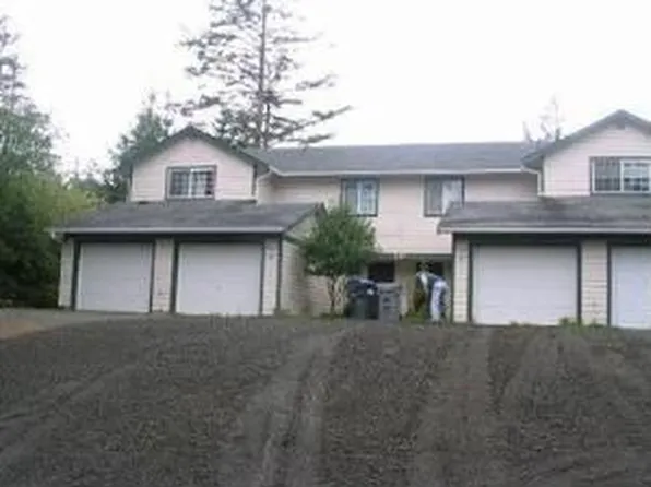 591 Sunset Ave NE, Ocean Shores, WA 98569