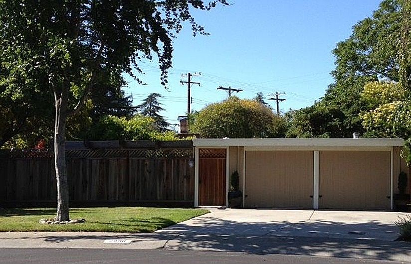1st image of 2490 Agnes Way