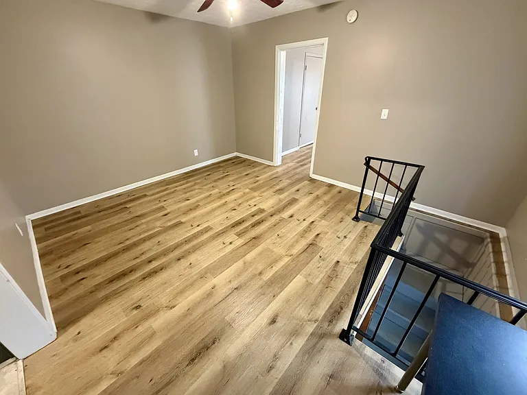 973 Georgia Crown Dr #42-971 — Photo 5