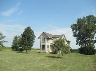 367 N 15th Rd, Lostant, IL 61334