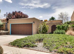 2747 Via Venado, Santa Fe, NM 87505