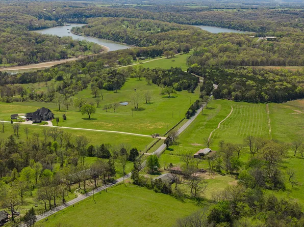 28076 Kings River Road, Shell Knob, MO 65747