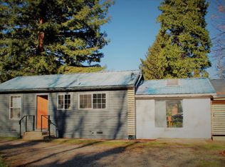 746 NW 2nd St, Grants Pass, OR