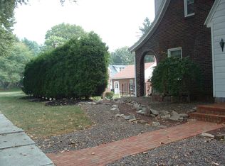 41 E Court Blvd, Reading, PA 19609