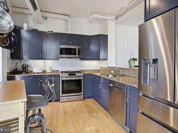 4th image of 1700 Kalorama Rd NW APT 312