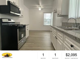 320 W Regent St, Inglewood, CA 90301