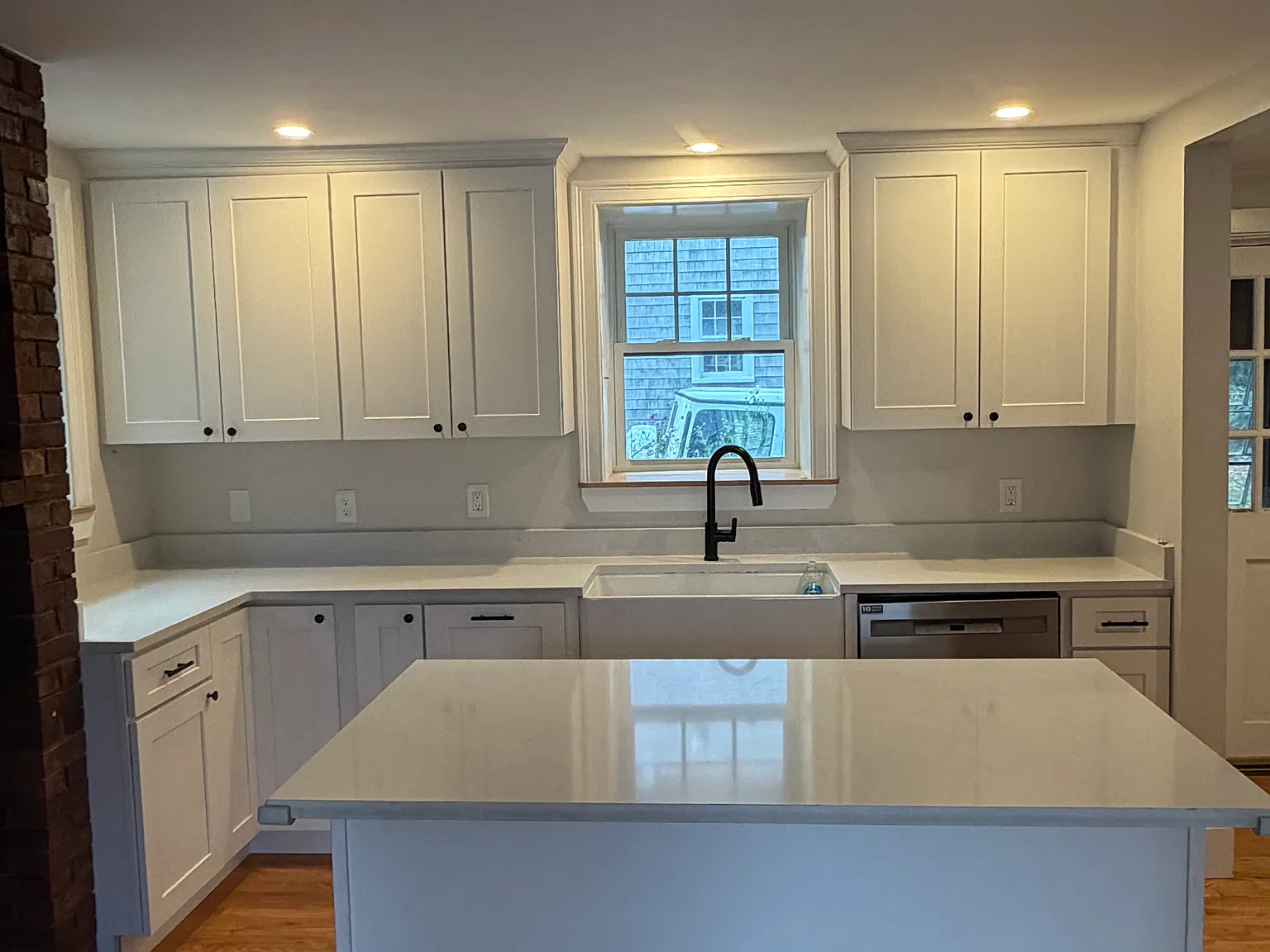 2 bed, 1.5 bath, 1420 sqft, $3,250 — Photo 3