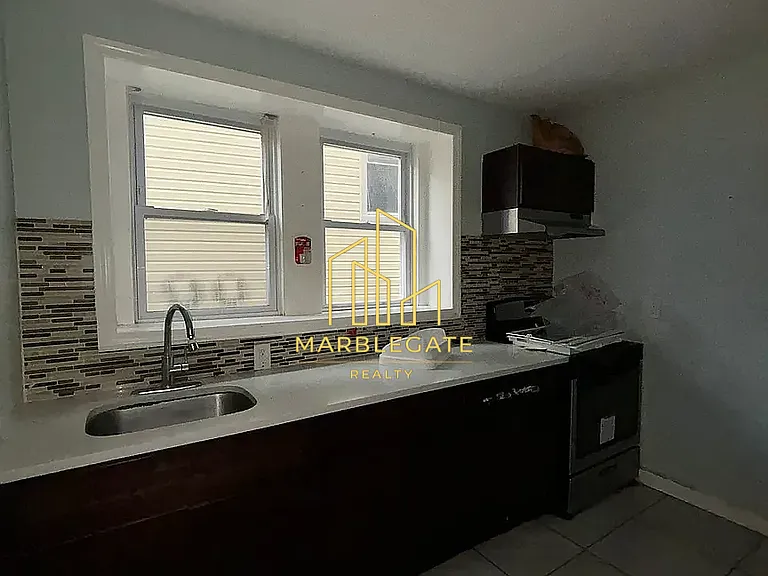 132 N Grove St #66 — Photo 1
