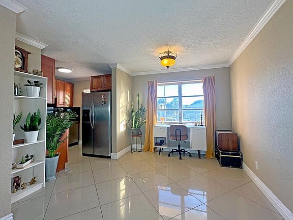 2nd image of 941 Crystal Lake Drive #209