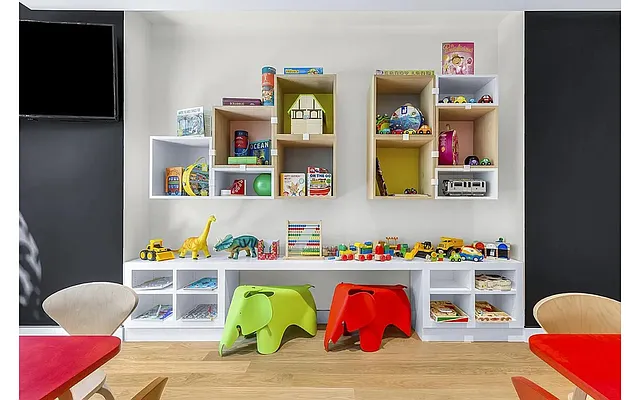 Rented by Douglas Elliman | media 19