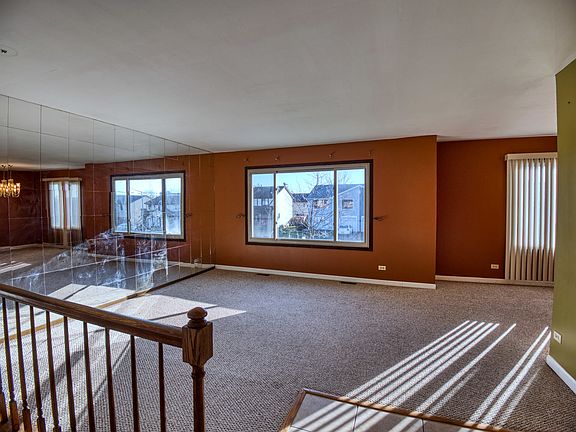 4th image of 2142 Mallard Ln
