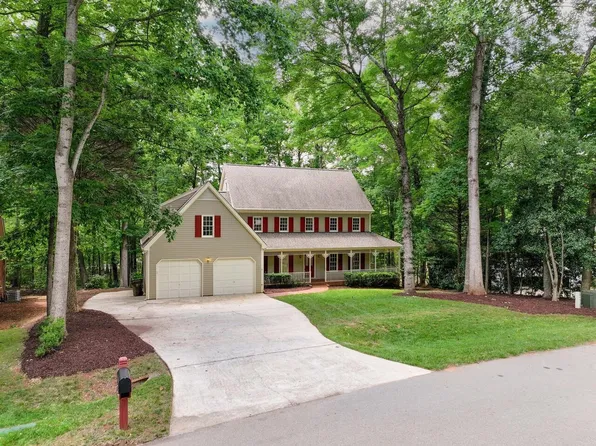 103 Turnberry Ln, Cary, NC 27518