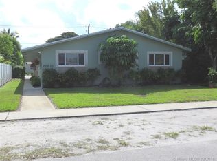 2218 Thomas St, Hollywood, FL 33020