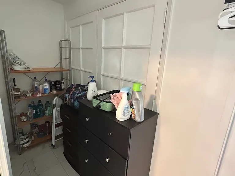 931 University Ave #309 — Photo 11