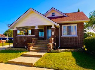 16612 Rosemary Ave, Fraser, MI