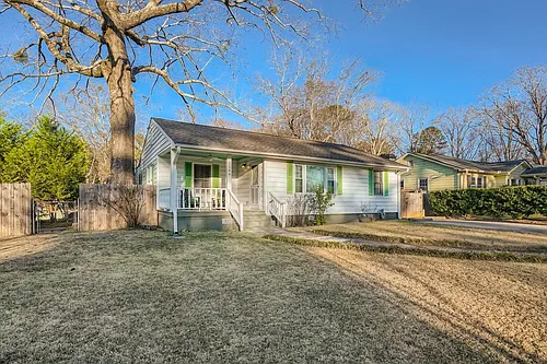 1149 Vista Trl NE Photo 1 1149 Vista Trl NE Photo 1