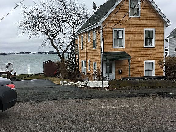 3rd image of 11 Sea Ave APT D