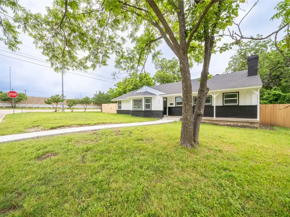 4944 Vega Ct W, Fort Worth, TX 76133