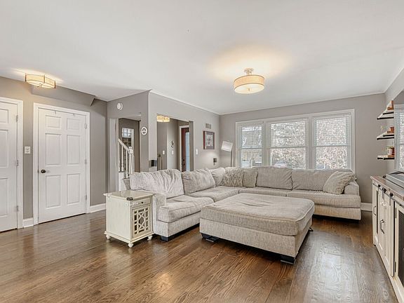 3rd image of 9926 S Campbell Ave
