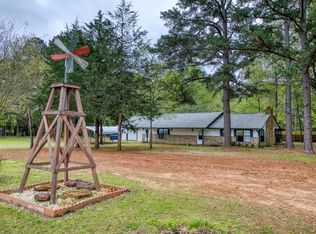 130 An County Road 3732, Palestine, TX 75801