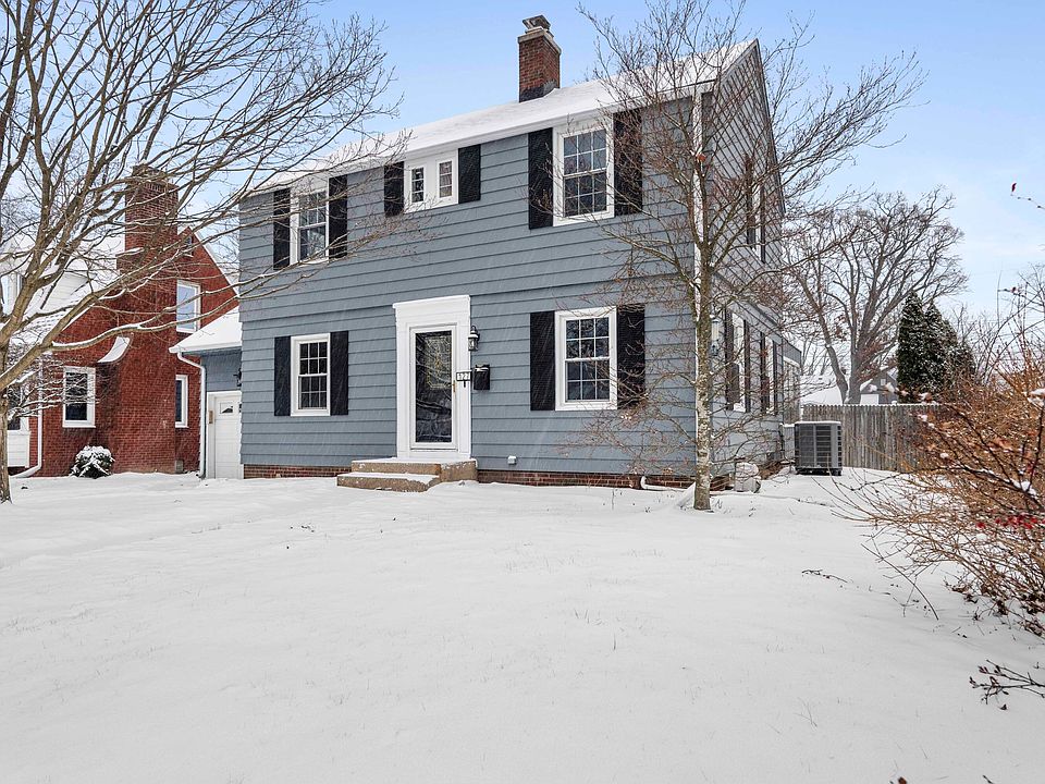 1st image of 127 S Connecticut St