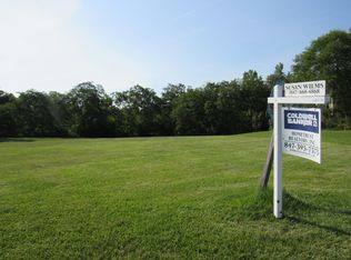 553 Birch Hollow Dr, Antioch, IL 60002