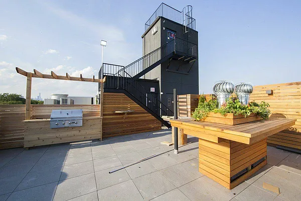 Rented by Brooklyn Group | media 32