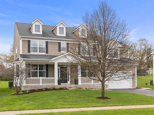 1N586 Eastern Ave, Glen Ellyn, IL 60137