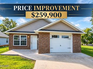 1702 Watauga St, Sevierville, TN 37876