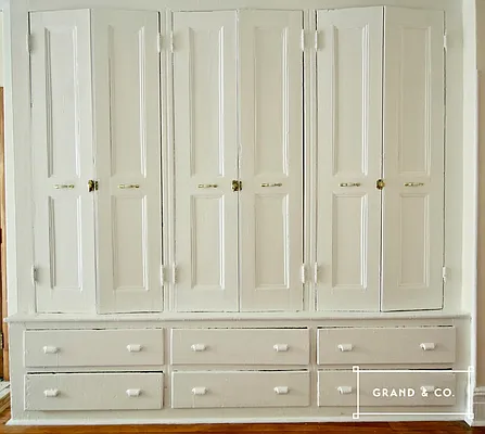Rented by Grand & Co. | media 21