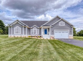 2732 Fairway Dr, Draper, VA 24324