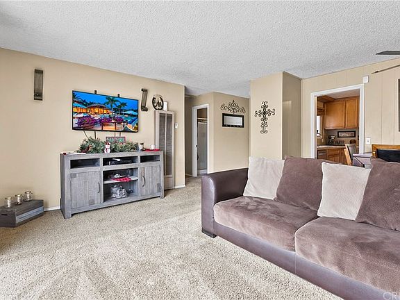 5th image of 1532 W Avenue H10