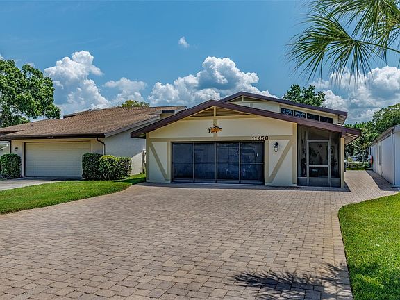 3rd image of 11456 W Clubview Dr