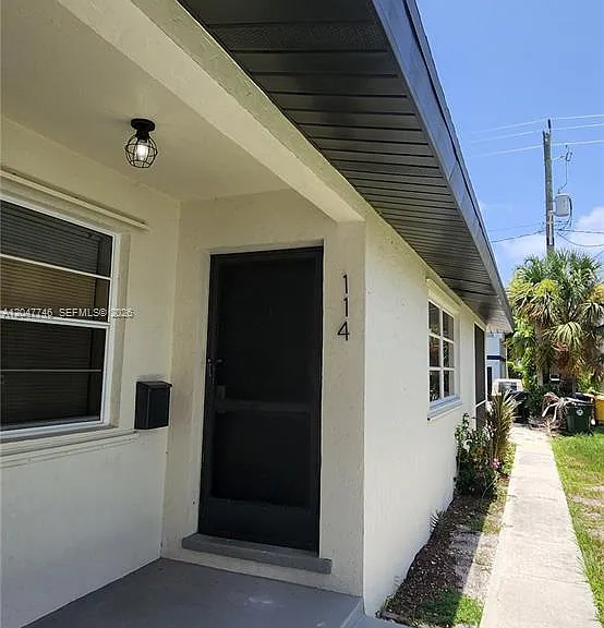 114 S Lakeside Dr #114 — Photo 8
