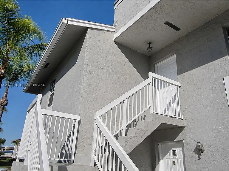 454 NE 210th Circle Ter #202-7B — Photo 23