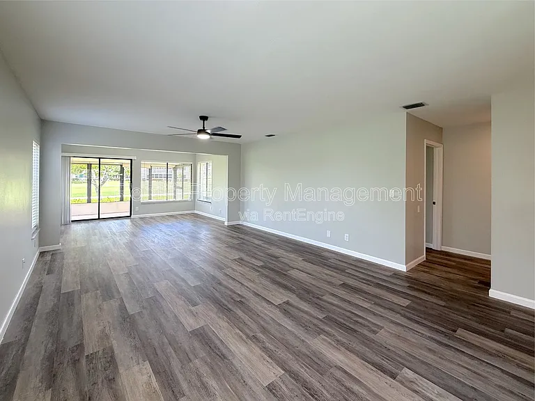 1727 Bent Tree Cir — Photo 32