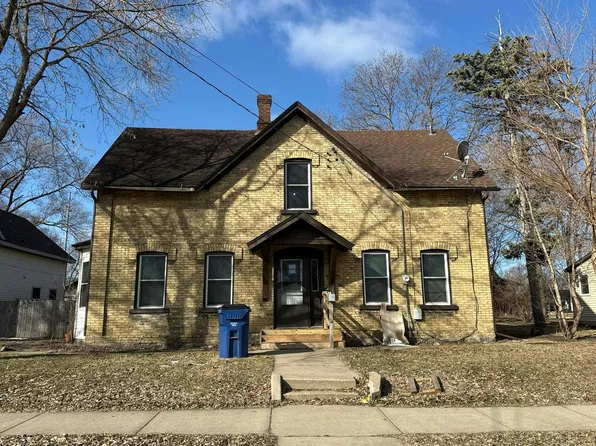 323 8th Ave N, Saint Cloud, MN 56303