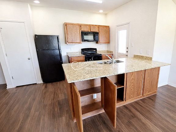 5th image of 3113 Ochiltree Dr #B