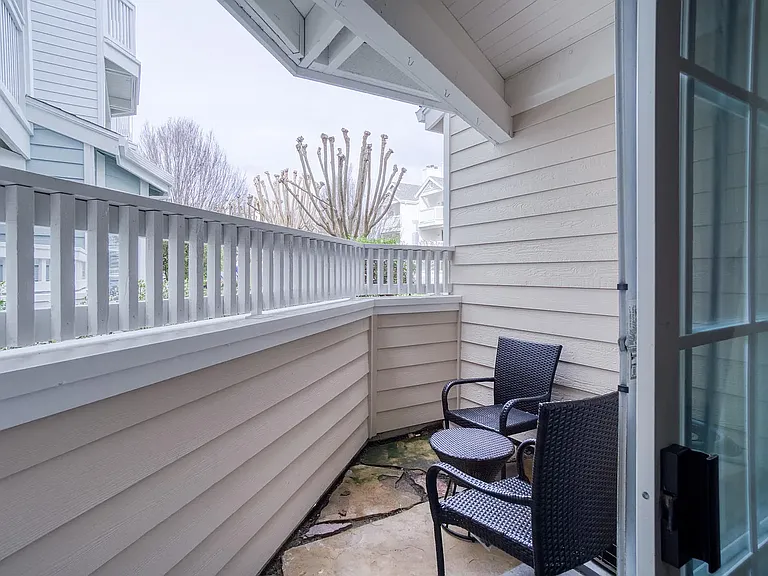 615 Arcadia Ter #101 — Photo 13