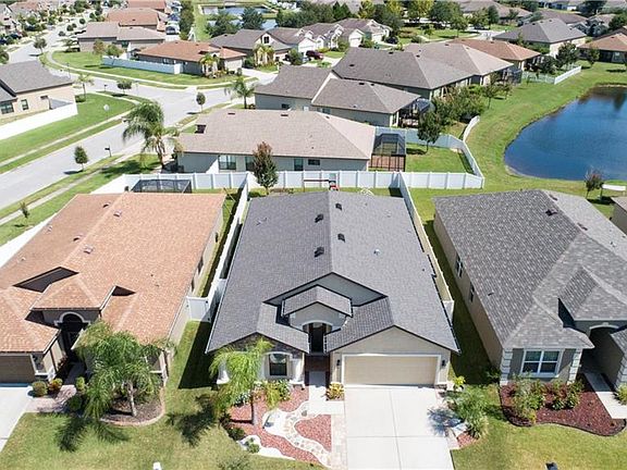 4th image of 34017 Pickford Ct