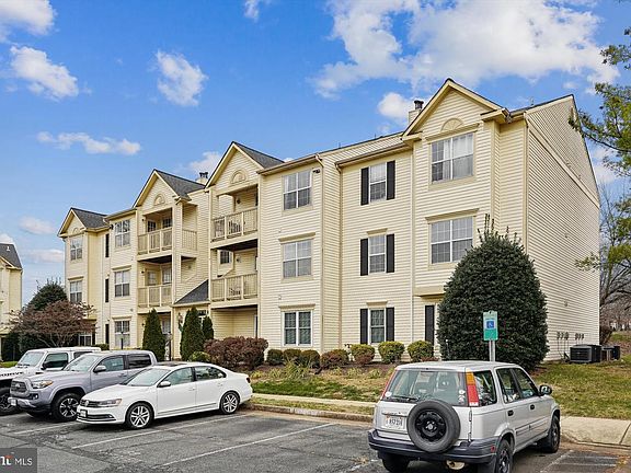 2nd image of 10998 Koman Cir APT 204