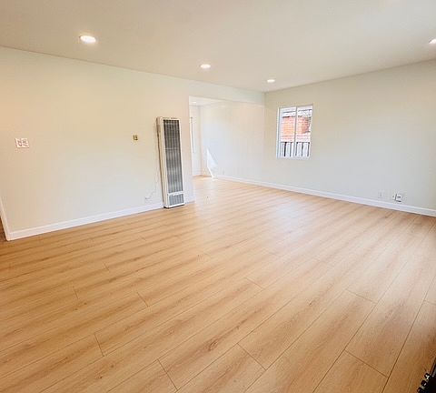 3rd image of 2270 Brown Ave