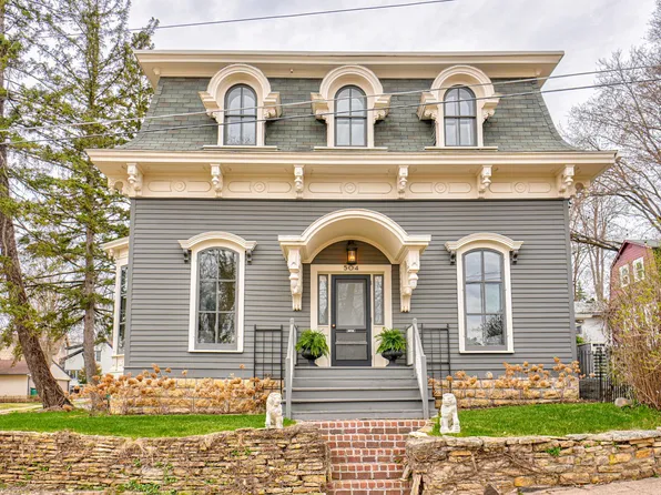 504 2nd St N, Stillwater, MN 55082