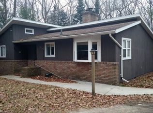 242 S Oak St, Au Gres, MI 48703