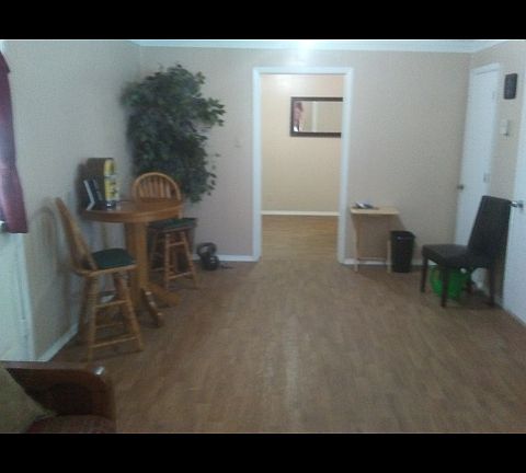 3rd image of 324 Louisiana Blvd NE