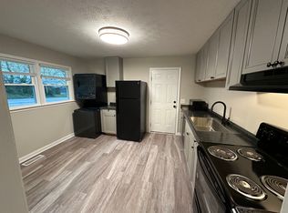 2 Dove Cir, Clemson, SC 29631